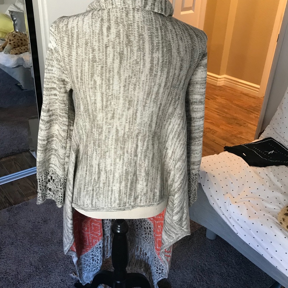 Cardigan - Picture 4 of 4